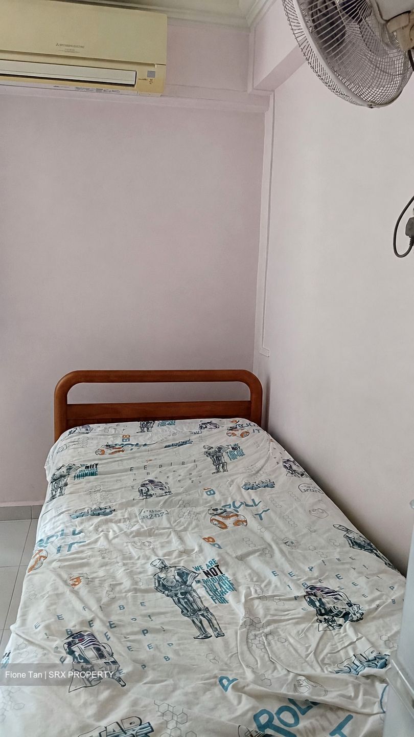 Blk 706 Chong Pang Green (Yishun), HDB 4 Rooms #568190471